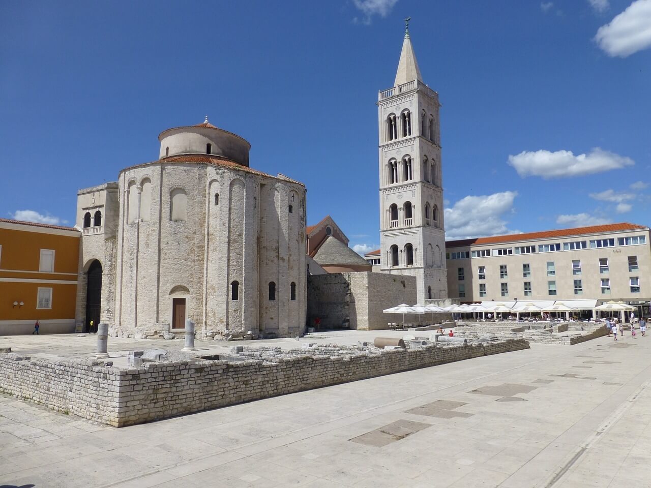 Taxi transfers Zagreb Croatia - Zadar